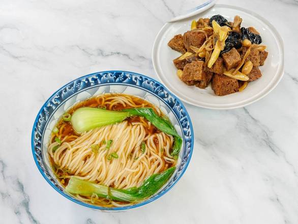 四喜烤麸素面 / Chef Special Sixi Gluten Noodle